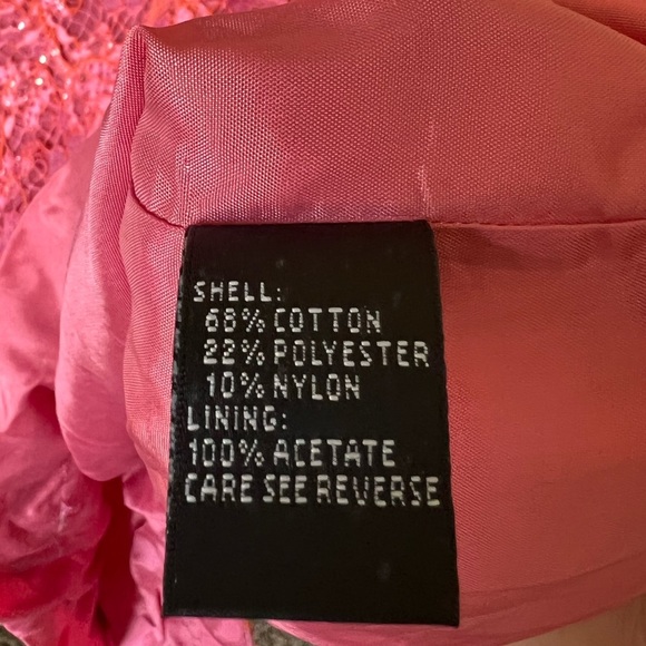 Carmen Marc Volvo pink beaded lace dress - Picture 6 of 7